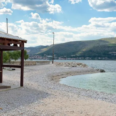 Apartment Apartment In Trogir Near The Beach, Cleaning Included *