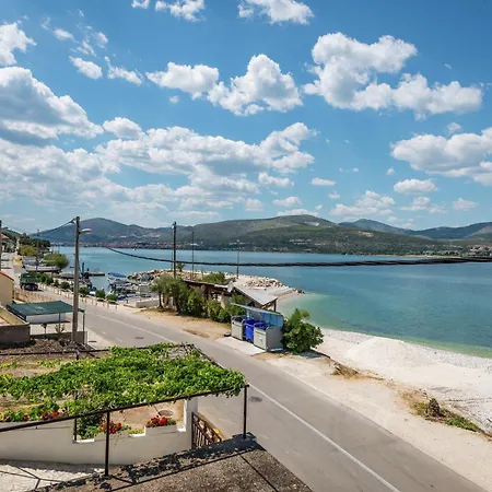 Apartment In Trogir Near The Beach, Cleaning Included Apartment