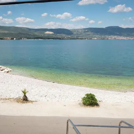 Apartment In Trogir Near The Beach, Cleaning Included
