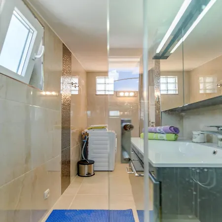 Apartment In Trogir Near The Beach, Cleaning Included Apartment *