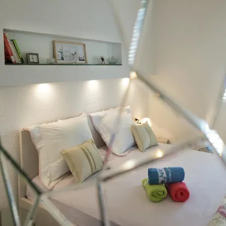 Apartment In Trogir Near The Beach, Cleaning Included * Trogir