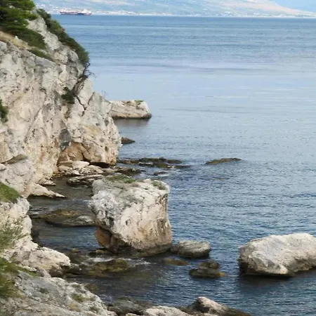 Apartment In Trogir Near The Beach, Cleaning Included Apartment